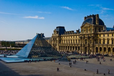 Музей Лувр (Париж)