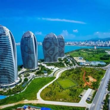 Китай из СПб. Чэнду. Санья с отдыхом на заливе Саньявань Китай из СПб. Чэнду. Санья с отдыхом на заливе Саньявань